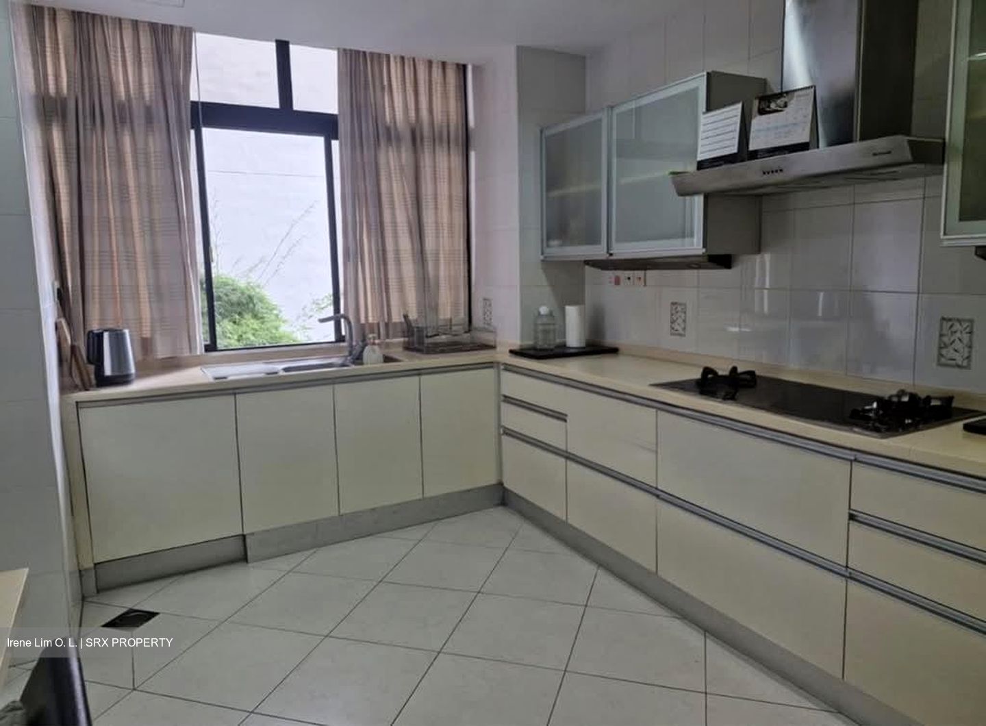 Village Tower (D10), Condominium #559062531